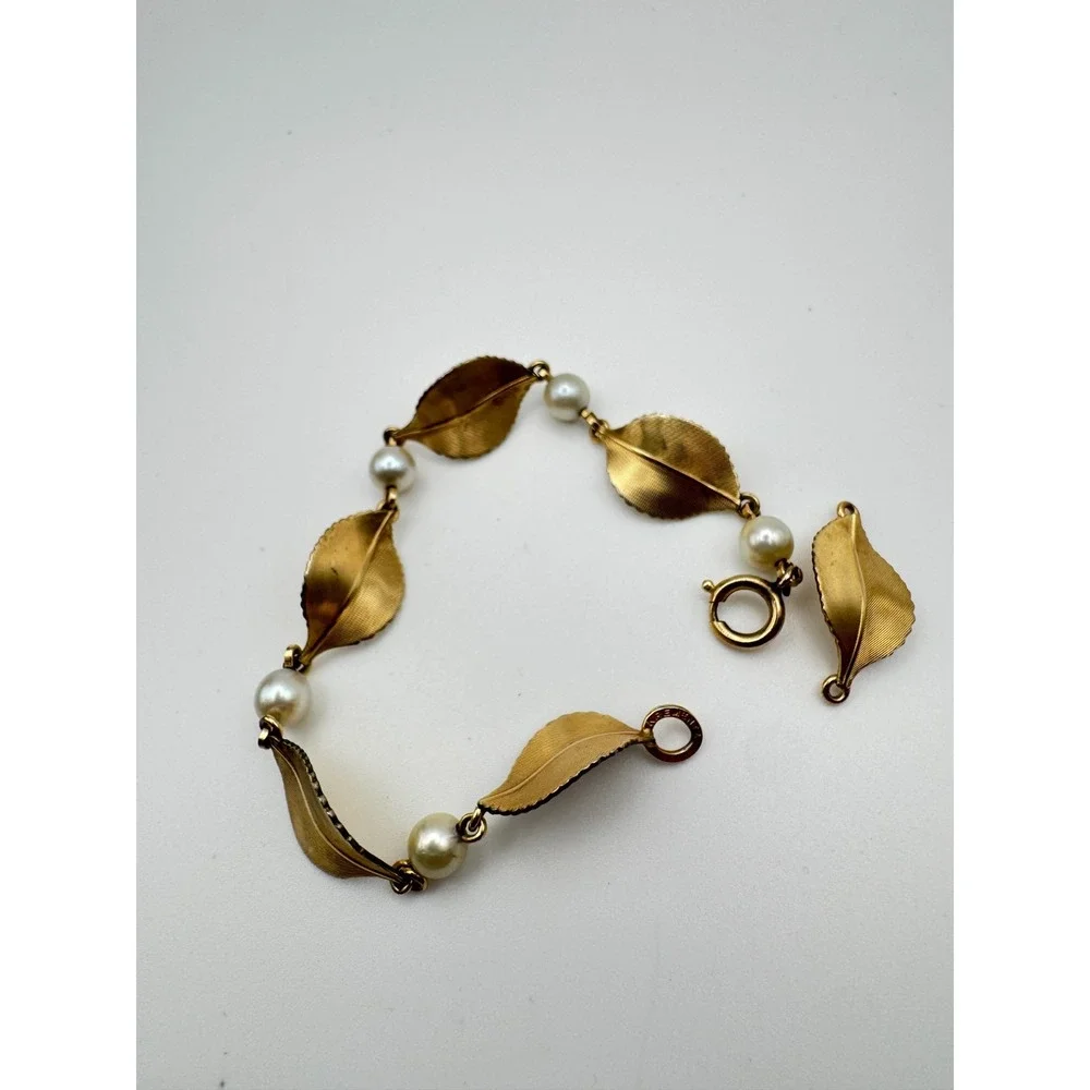 Vintage Krementz Bracelet Leaf